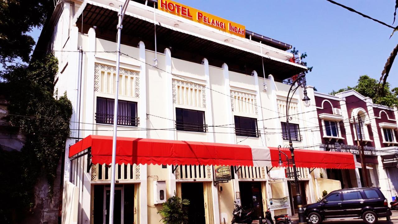Hotel Pelangi Indah Semarang Exterior photo